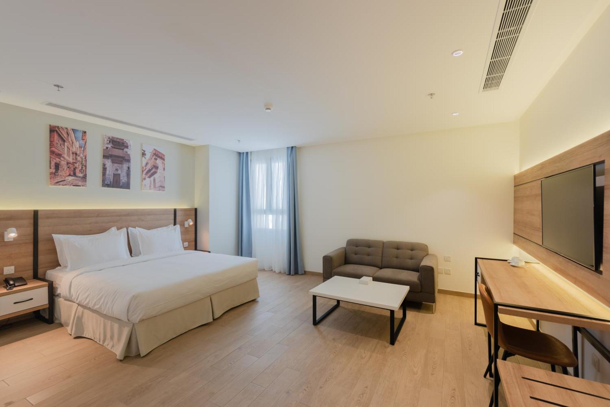Hasanah Suites Medina Room photo